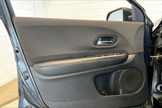 Thumbnail: 2020 Honda HR-V - 28
