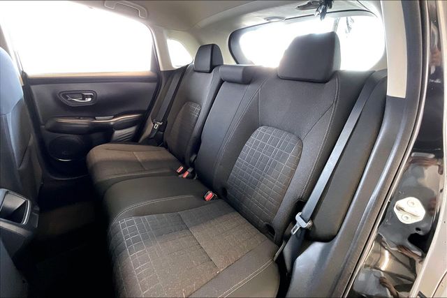 Thumbnail: 2023 Honda HR-V - 21