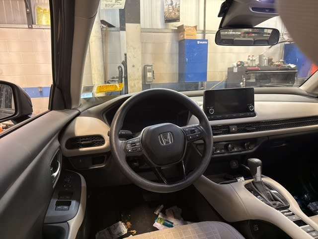 Thumbnail: 2023 Honda HR-V - 2