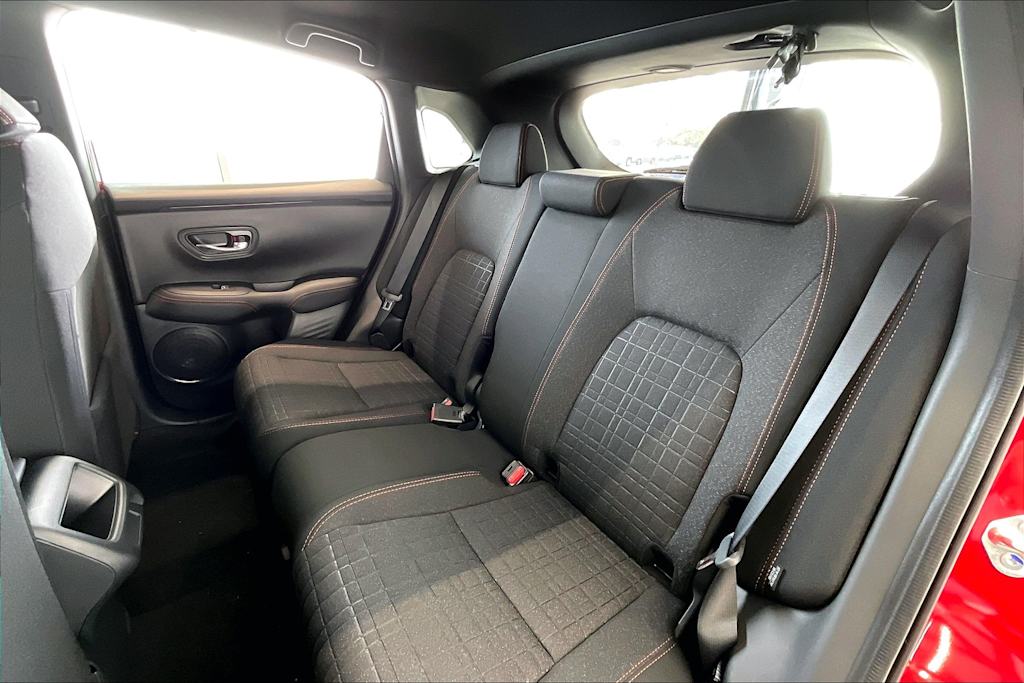 2025 Honda HR-V Sport 19
