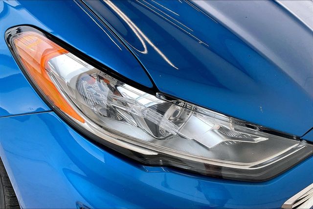 Thumbnail: 2020 Ford Fusion - 30