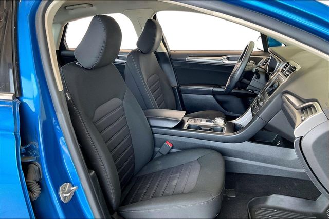 Thumbnail: 2020 Ford Fusion - 21