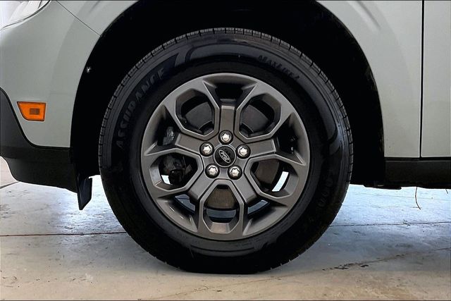 Thumbnail: 2023 Ford Maverick - 8