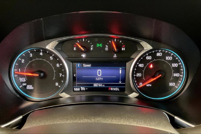 Thumbnail: 2019 Chevrolet Equinox - 17