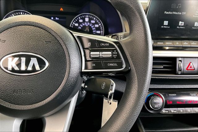 Thumbnail: 2019 Kia Forte - 27