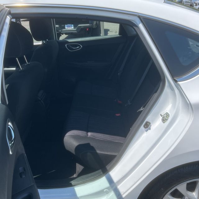 Thumbnail: 2019 Nissan Sentra - 6