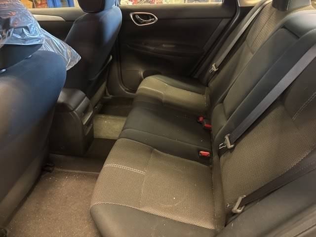 Thumbnail: 2014 Nissan Sentra - 8