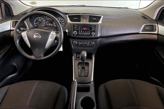 Thumbnail: 2017 Nissan Sentra - 10