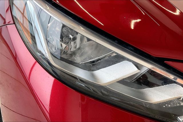 Thumbnail: 2021 Nissan Sentra - 31
