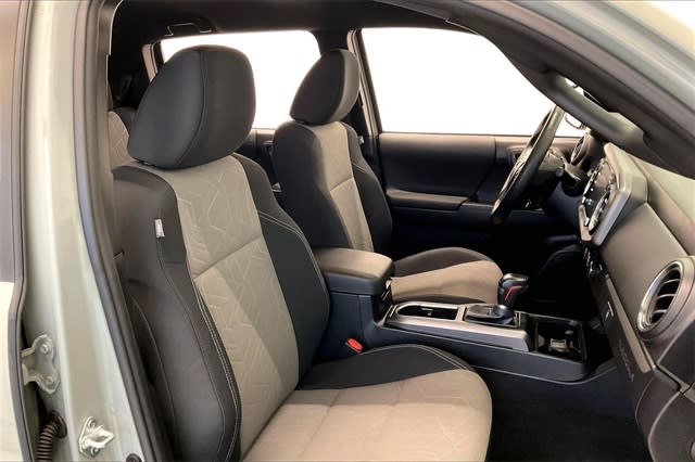 Thumbnail: 2023 Toyota Tacoma - 12