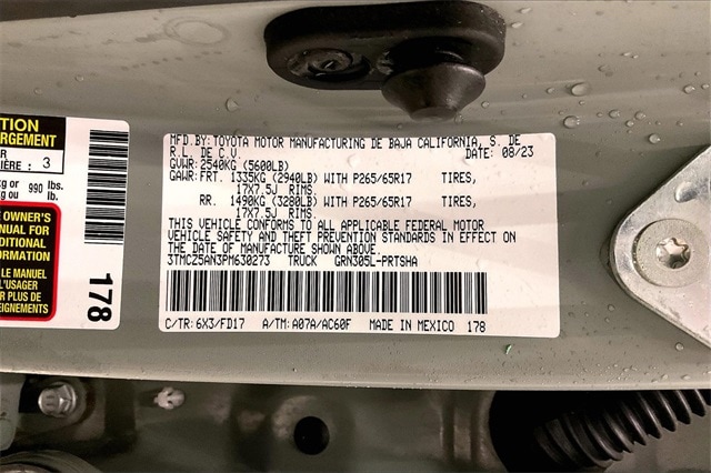 Thumbnail: 2023 Toyota Tacoma - 21