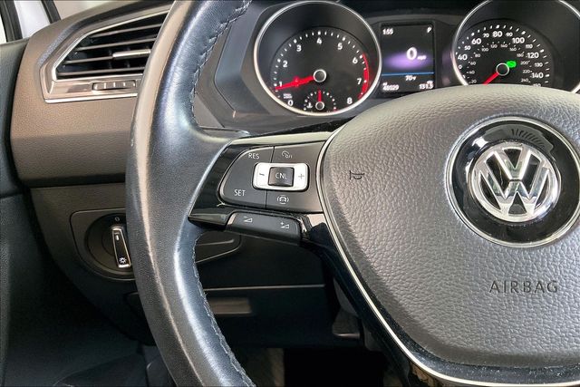 Thumbnail: 2019 Volkswagen Tiguan - 27