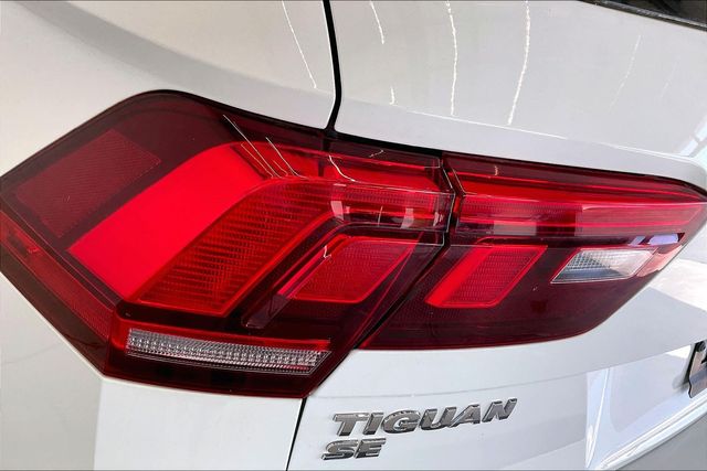 Thumbnail: 2019 Volkswagen Tiguan - 32