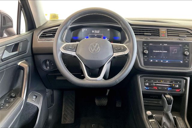 Thumbnail: 2024 Volkswagen Tiguan - 14