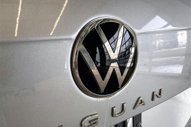 Thumbnail: 2022 Volkswagen Tiguan - 7