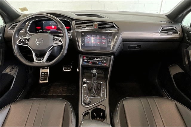 Thumbnail: 2022 Volkswagen Tiguan - 10