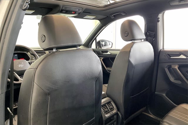 Thumbnail: 2022 Volkswagen Tiguan - 12
