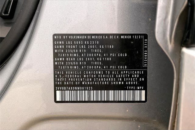 Thumbnail: 2022 Volkswagen Tiguan - 19