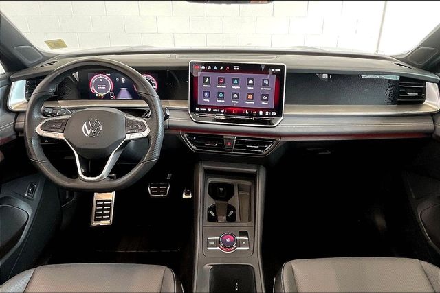 Thumbnail: 2025 Volkswagen Tiguan - 10