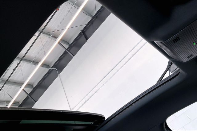 Thumbnail: 2025 Volkswagen Tiguan - 33