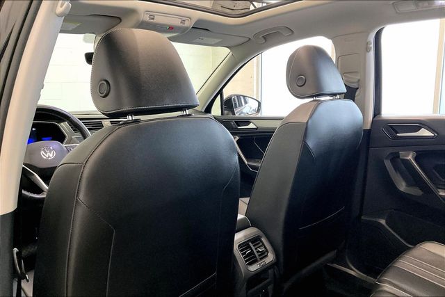 Thumbnail: 2023 Volkswagen Tiguan - 13