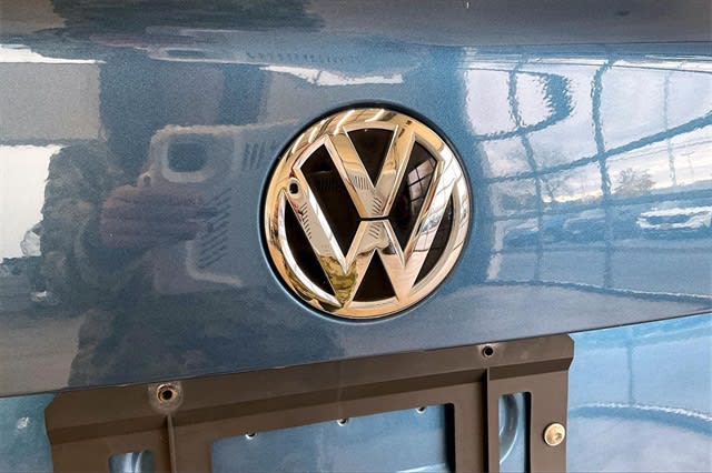 Thumbnail: 2019 Volkswagen Jetta - 7