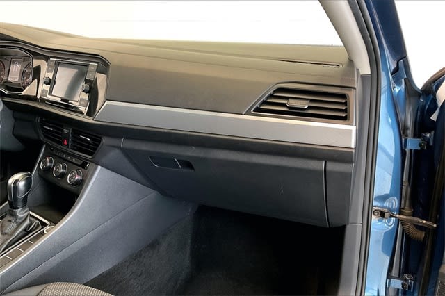 Thumbnail: 2019 Volkswagen Jetta - 25
