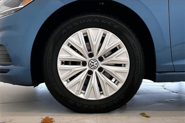 Thumbnail: 2019 Volkswagen Jetta - 8