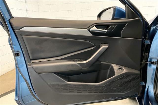Thumbnail: 2019 Volkswagen Jetta - 29