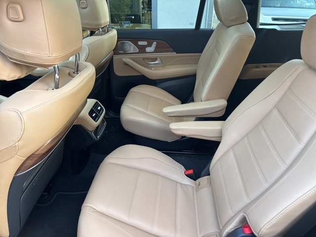 Thumbnail: 2025 Mercedes-Benz GLS - 8