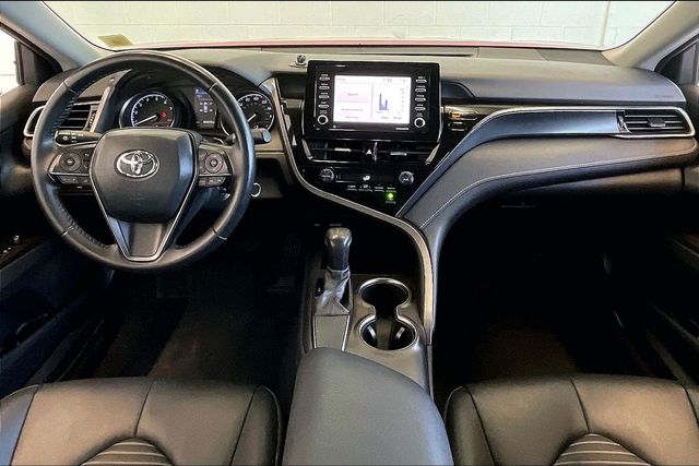 Thumbnail: 2021 Toyota Camry - 10