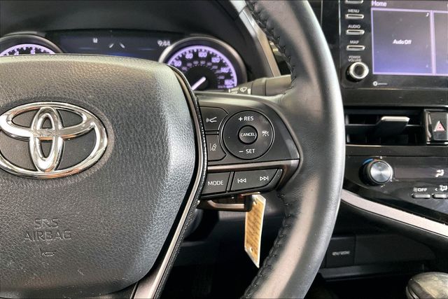Thumbnail: 2021 Toyota Camry - 28