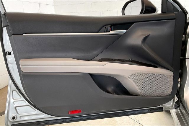 Thumbnail: 2021 Toyota Camry - 29