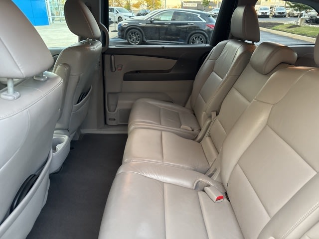 Thumbnail: 2012 Honda Odyssey - 8