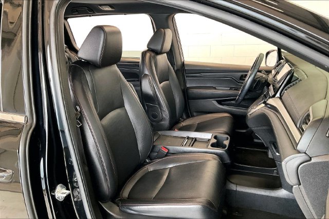 Thumbnail: 2023 Honda Odyssey - 12