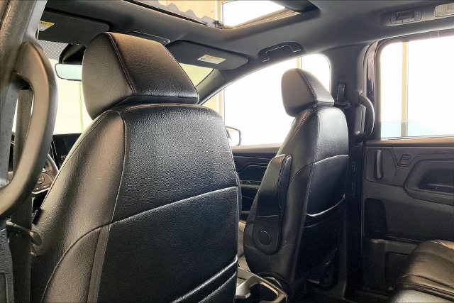 Thumbnail: 2023 Honda Odyssey - 13