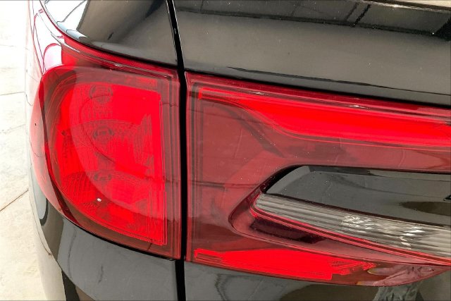 Thumbnail: 2023 Honda Odyssey - 33