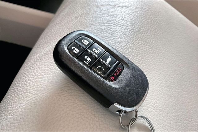 Thumbnail: 2025 Honda Odyssey - 19