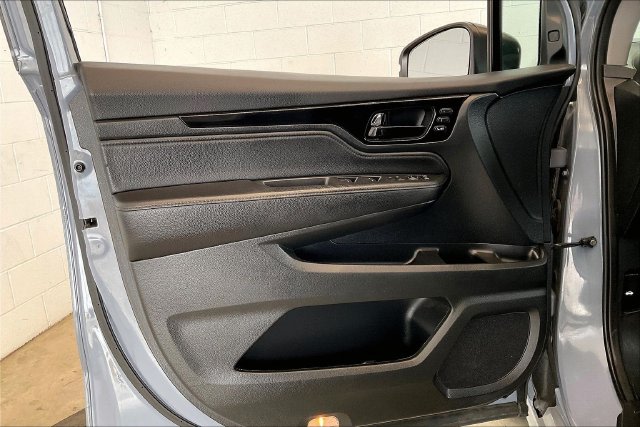 Thumbnail: 2023 Honda Odyssey - 28