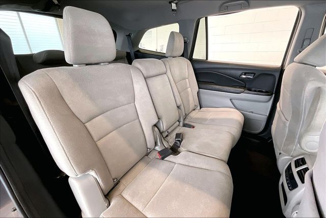 Thumbnail: 2021 Honda Pilot - 25