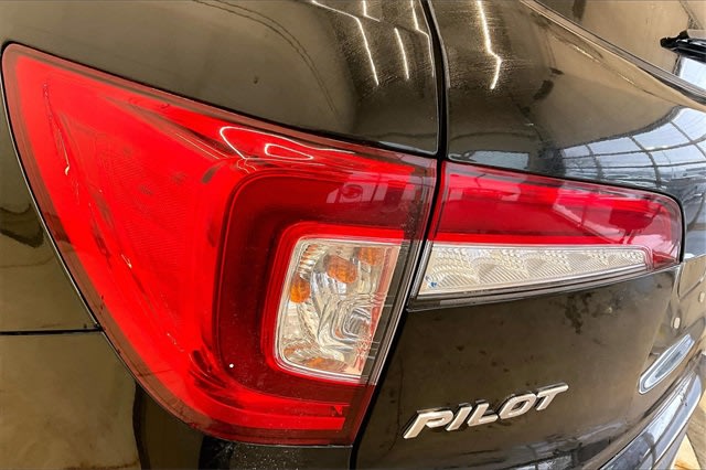 Thumbnail: 2019 Honda Pilot - 32