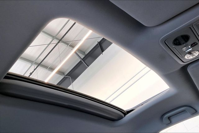 Thumbnail: 2021 Honda Pilot - 33