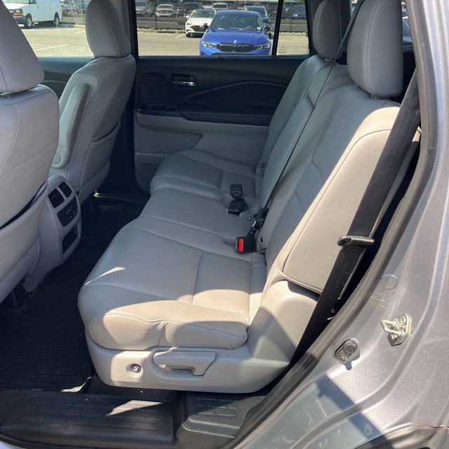 Thumbnail: 2019 Honda Pilot - 7