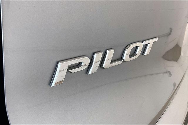 Thumbnail: 2019 Honda Pilot - 35