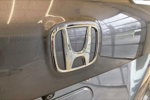 Thumbnail: 2018 Honda Pilot - 7