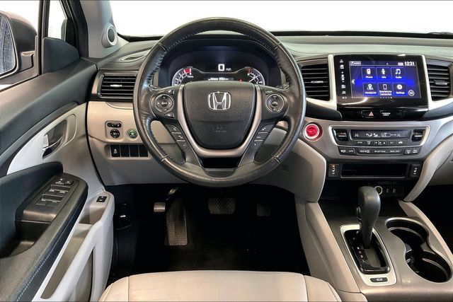 Thumbnail: 2018 Honda Pilot - 14