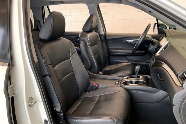 Thumbnail: 2018 Honda Pilot - 22