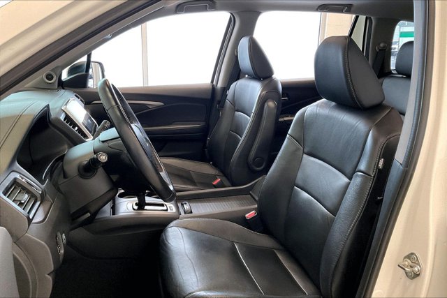 Thumbnail: 2018 Honda Pilot - 11