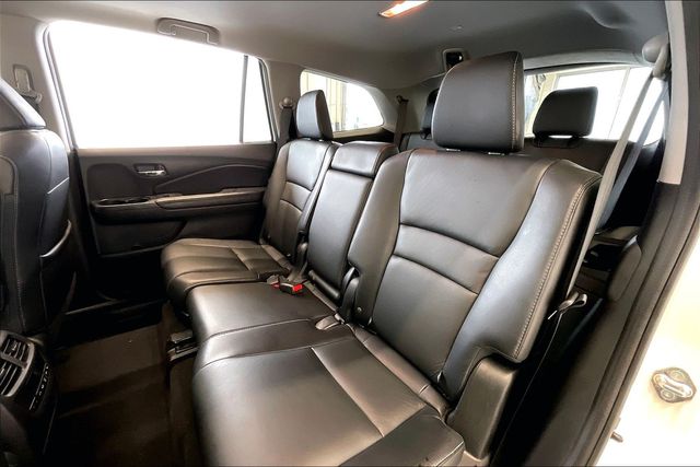 Thumbnail: 2018 Honda Pilot - 13