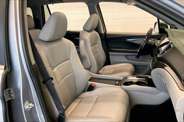 Thumbnail: 2021 Honda Pilot - 21